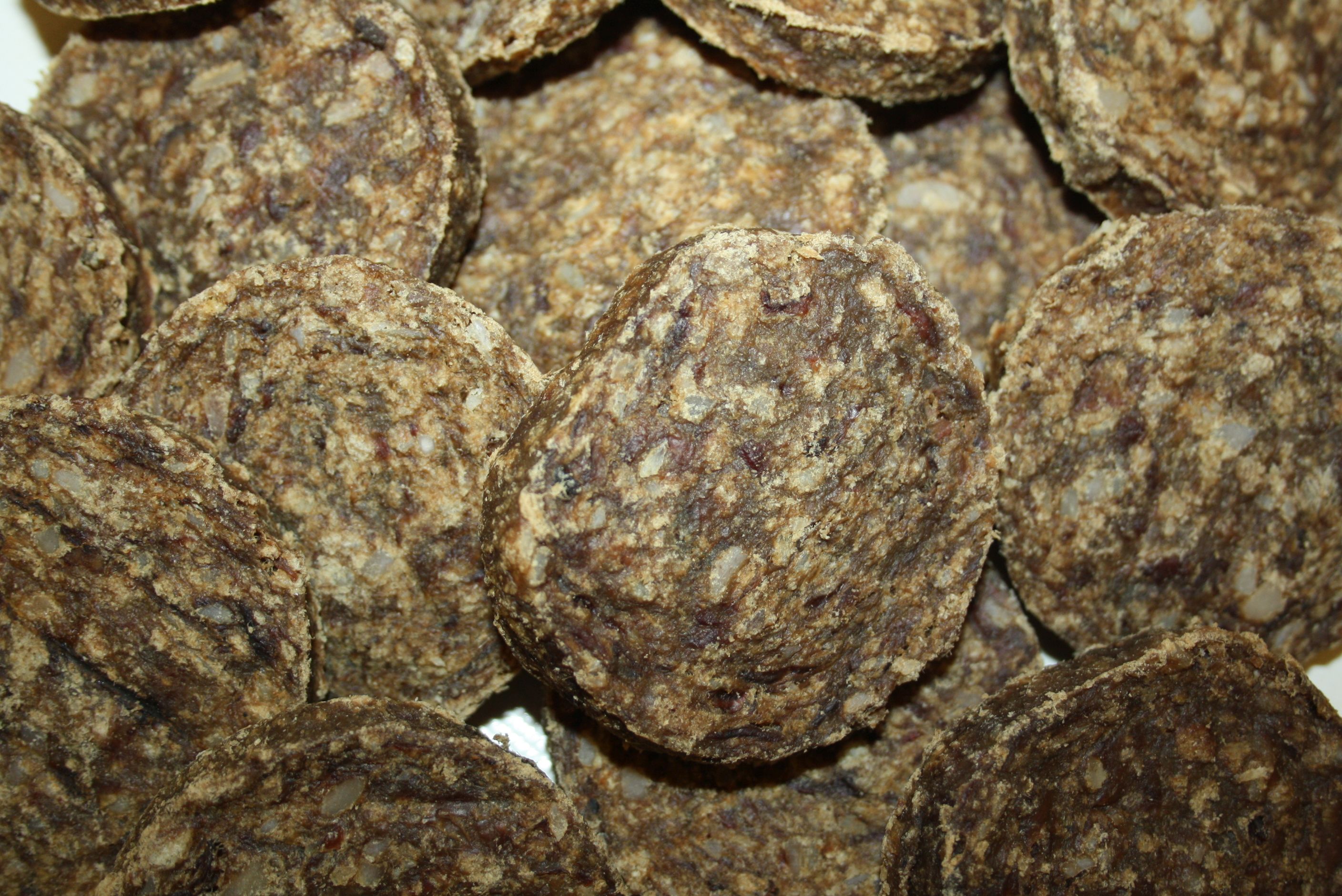 Rindburger-Frikadelle-Rind-f-r-Hunde-Barabas-3
