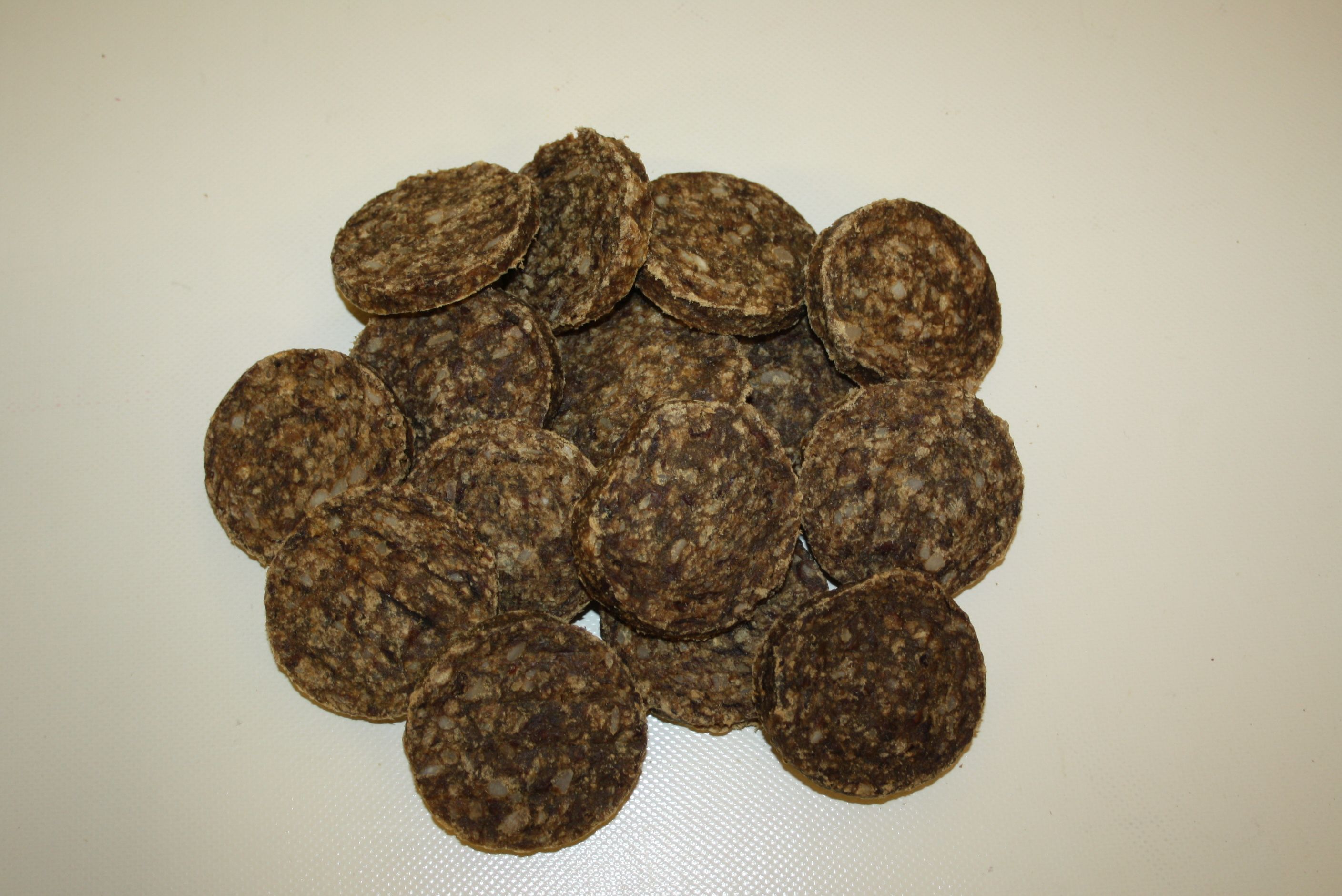 Rindburger-Frikadelle-Rind-f-r-Hunde-Barabas-1 Rinderburger
